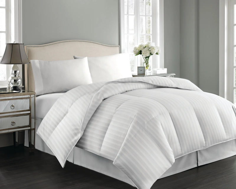 Hotel Grand White Goose Down Comforter